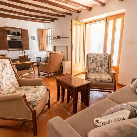 Mas Halcon Holiday home Useras